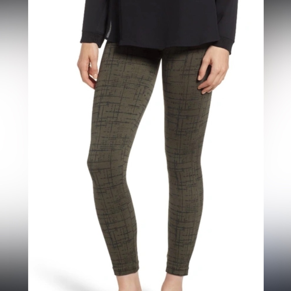 Spanx Look At Me Now Olive Green Black Crosshatch Seamless Crop‎ Leggings Small